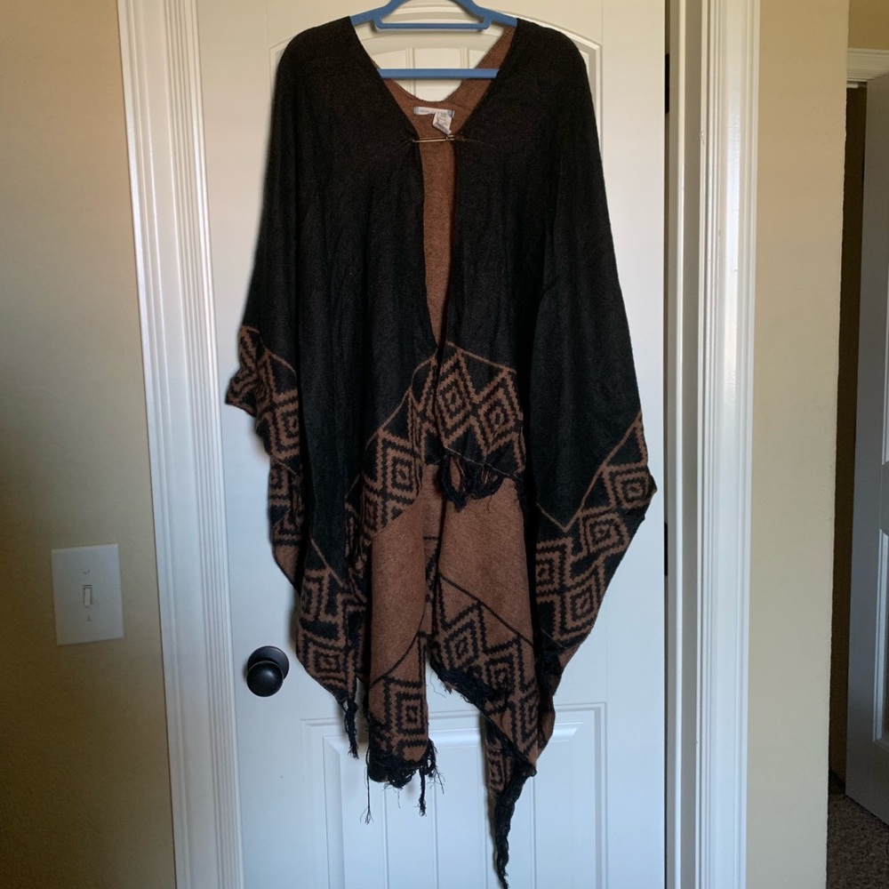 Chelsea & Violet Shawl